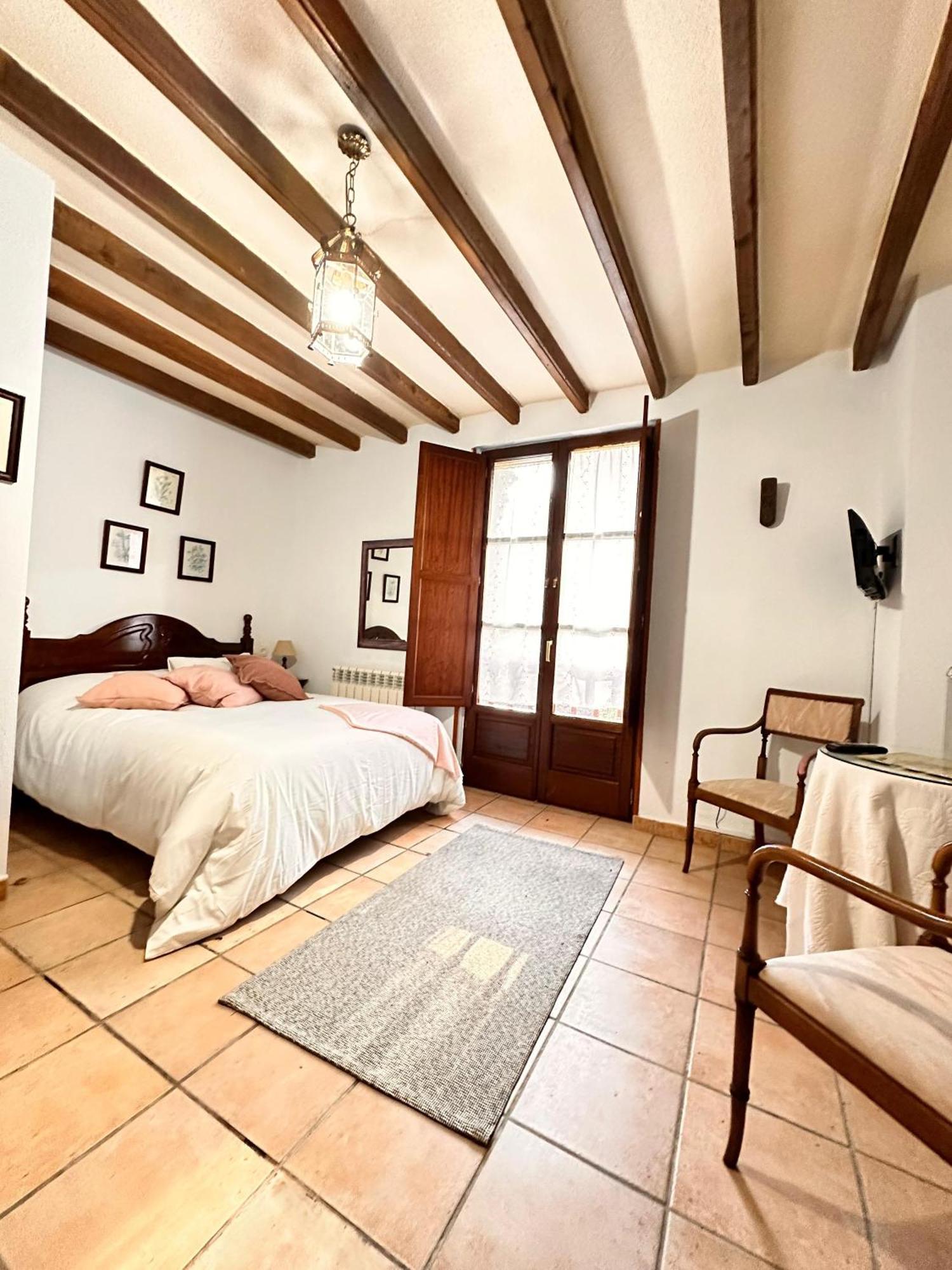 La Nozal De La Pena Guest House Villaviciosa  Bilik gambar