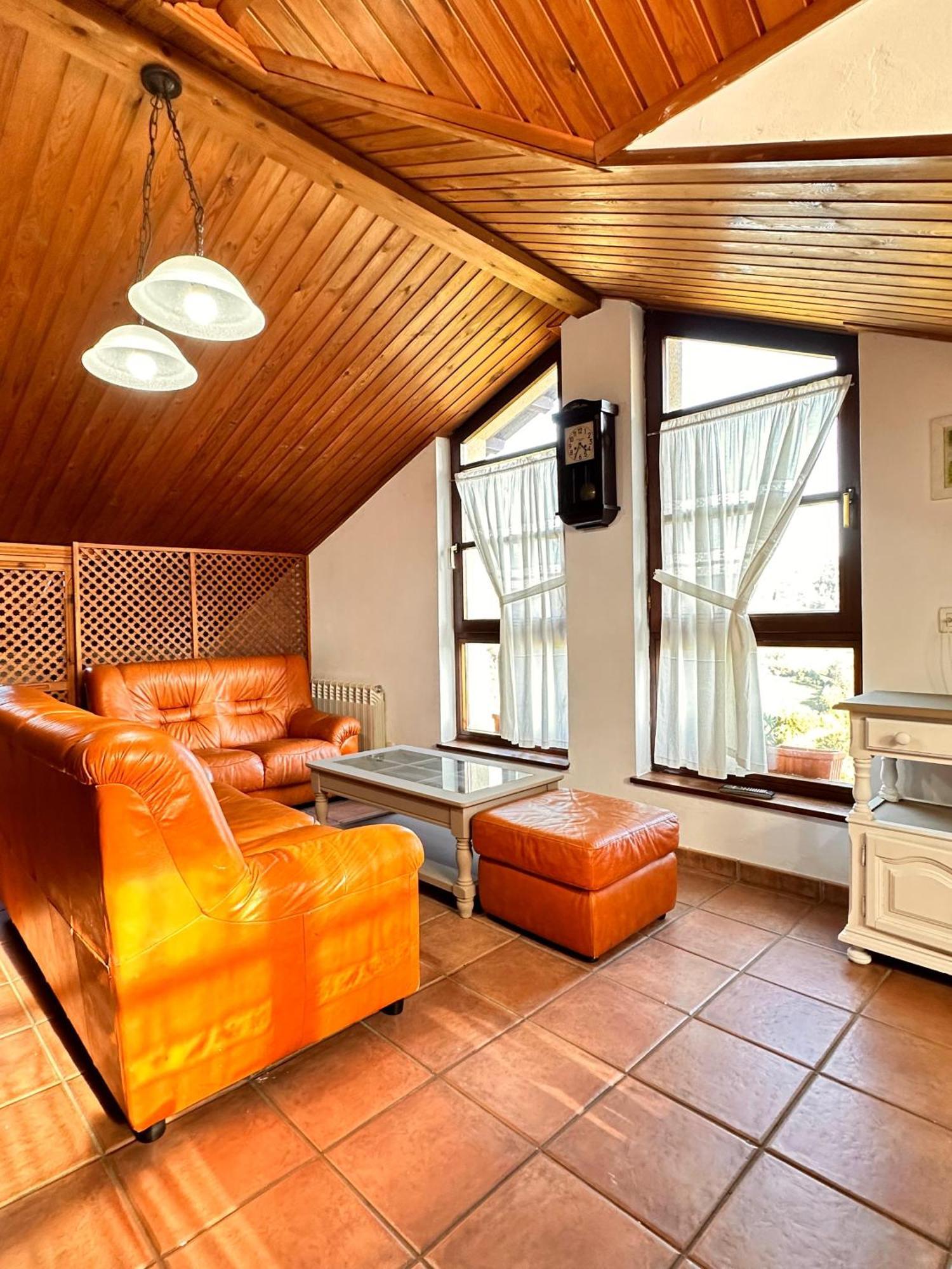 La Nozal De La Pena Guest House Villaviciosa  Bilik gambar